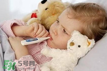 寶寶發(fā)燒多久能退？寶寶發(fā)燒燒多久？