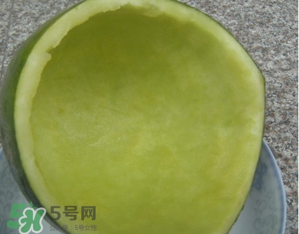 西瓜皮能吃嗎？西瓜皮怎么做好吃