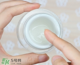 dr.wu達(dá)爾夫玻尿酸面霜怎么樣？dr.wu玻尿酸面霜怎么用？