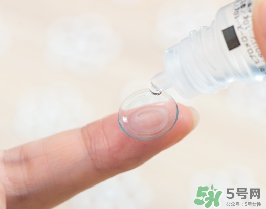 獅王隱形眼鏡輔助液怎么用？獅王隱形眼鏡輔助液使用方法
