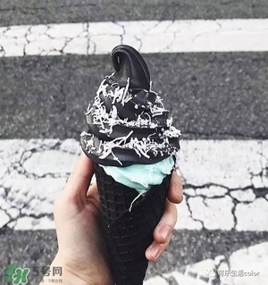 炭黑冰淇淋好吃嗎？炭黑冰淇淋哪里買？
