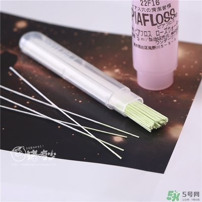 piafloss耳洞清潔線怎么樣？piafloss耳洞清潔線粉色藍(lán)色區(qū)別
