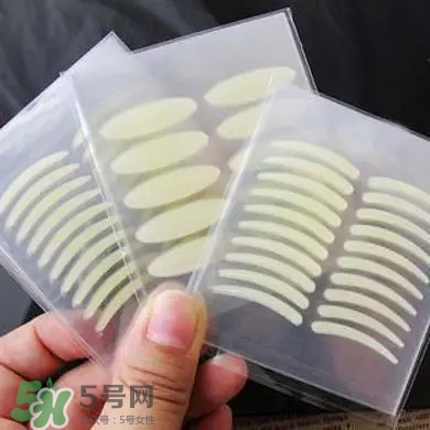 長期用假睫毛雙眼皮貼對眼睛有什么傷害？