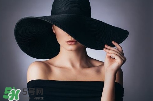 HIV真有這么可怕嗎？艾滋病的臨床表現(xiàn)主要有哪些
