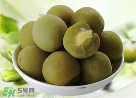 青梅怎么腌制脆青梅？脆青梅的腌制方法