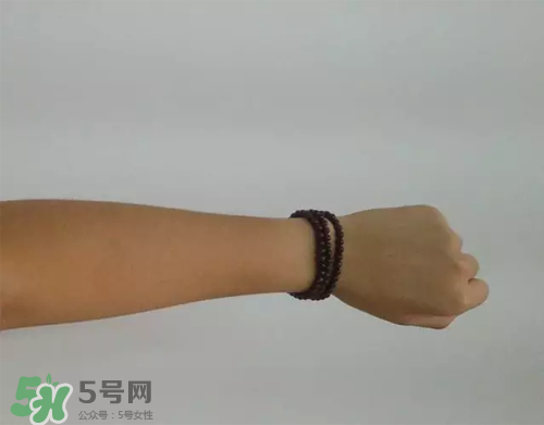 大創(chuàng)美白乳液多少錢？大創(chuàng)美白乳液為什么那么便宜
