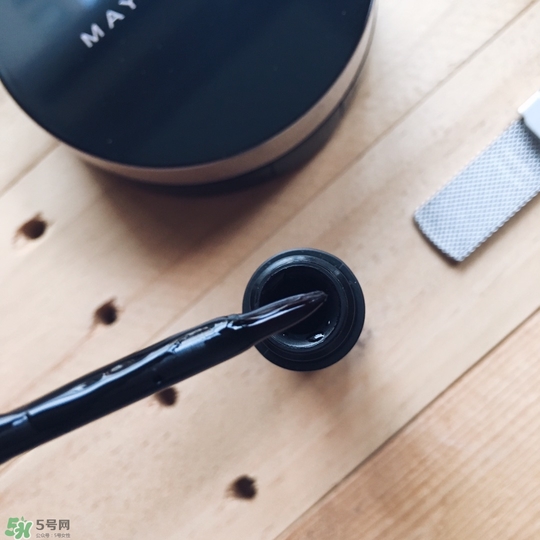 美寶蓮眉膠好不好？美寶蓮眉膠怎么用