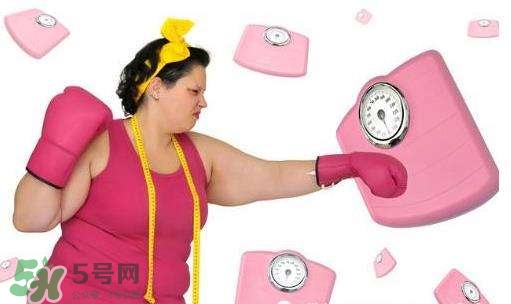 男子喝尿6年減肥100斤 喝尿真的能減肥嗎？