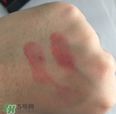 嬌蘭小黑裙003好看嗎？嬌蘭小黑裙唇膏003試色
