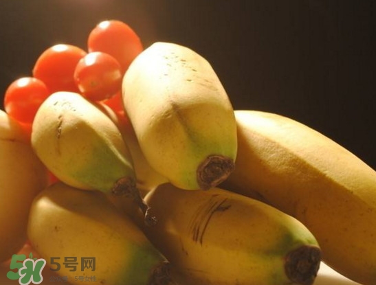 西紅柿能和香蕉一起吃嗎？香蕉可以和西紅柿一起吃嗎