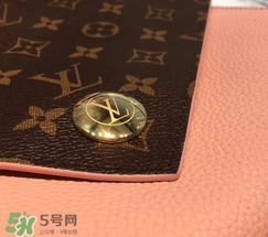lv2017春夏新款double v包包有哪些款式_好看嗎？