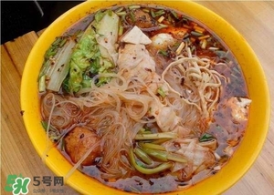麻辣燙和冒菜有啥區(qū)別？麻辣燙和冒菜哪個好吃？