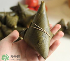 包粽子用什么糯米？包粽子的糯米要泡多久？