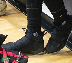 nike lebron soldier11黑冰配色什么時(shí)候發(fā)售？耐克士兵11黑冰發(fā)售時(shí)間