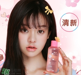 ?ukiss悠珂思和大創(chuàng)粉撲清洗劑哪個(gè)好？悠珂思和大創(chuàng)清洗劑對(duì)比