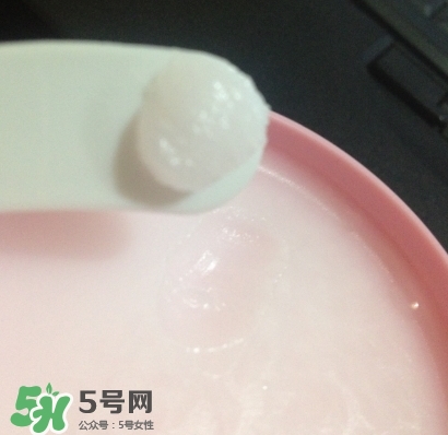 ukiss悠珂思卸妝膏怎么用？ukiss悠珂思卸妝膏使用方法