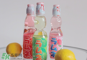 彈珠汽水怎么開？彈珠汽水怎么開不會(huì)噴？