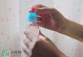彈珠汽水怎么開？彈珠汽水怎么開不會(huì)噴？