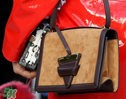 loewe三角包正品多少錢？羅意威巴塞羅那三角包專柜價(jià)格