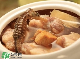鱷魚肉燉湯要去皮嗎？鱷魚肉煲湯新鮮的好還是干的好