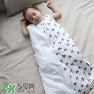 嬰兒睡袋分腿的好還是不分腿的好？嬰兒睡袋分腿的區(qū)別