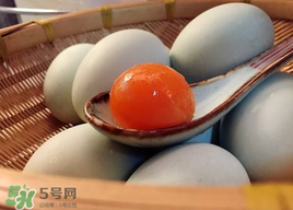 咸鴨蛋太咸了怎么辦？咸鴨蛋太咸如何變淡？