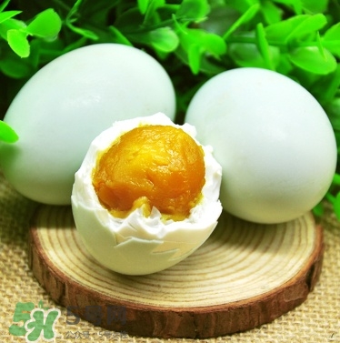 端午節(jié)為什么要吃綠豆糕？端午節(jié)為什么要吃鴨蛋？