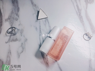 espie rouge唇膏多少錢？ES蘆薈維他命E潤唇膏價格