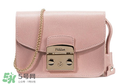 furla小方包尺寸多大？芙拉小方包有幾種尺寸？