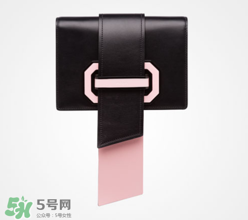 prada ribbon尺寸多大？普拉達(dá)舌頭包尺寸介紹