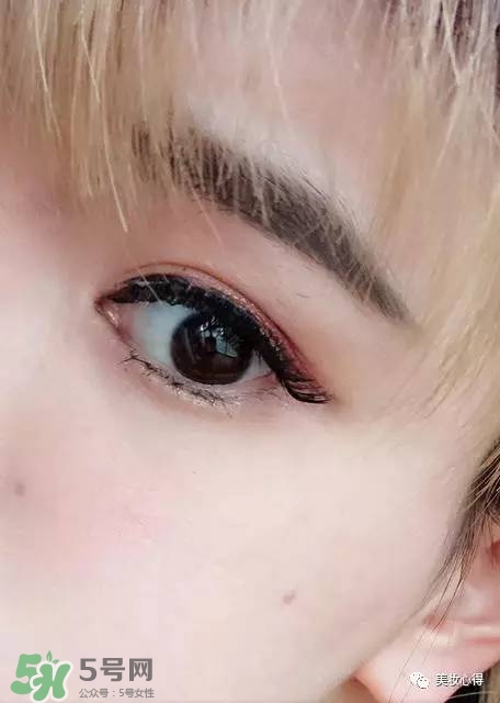 huda beauty眼影多少錢(qián)？huda beauty眼影專(zhuān)柜價(jià)格