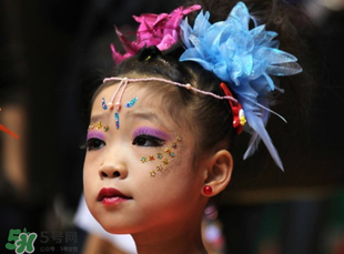 六一怎么給寶貝化妝？六一兒童節(jié)怎么化妝？