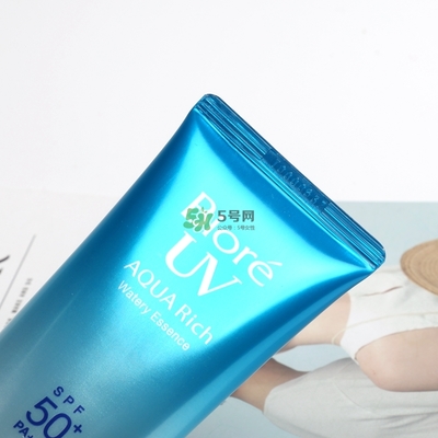 碧柔藍(lán)管防曬黑嗎？碧柔藍(lán)管是物理防曬嗎？
