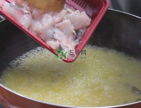 酸菜魚(yú)是海鮮嗎？無(wú)骨魚(yú)酸菜魚(yú)是什么魚(yú)