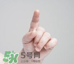 寶寶指甲多久剪一次？寶寶指甲多大可以剪？