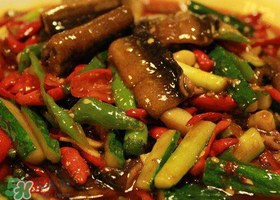 黃鱔可以和黃瓜一起吃嗎？黃瓜和黃鱔能同食嗎？