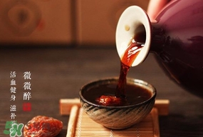 女兒紅可以加熱喝嗎？女兒紅用什么容器加熱最好