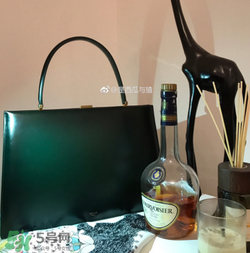 celine clasp多少錢(qián)？celine clasp專(zhuān)柜價(jià)格