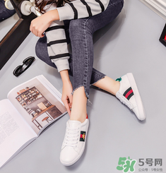 gucci小白鞋多少錢？古馳小白鞋國內(nèi)專柜價格