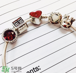 pandora手鏈會(huì)變長(zhǎng)嗎？潘多拉手鏈會(huì)越戴越松嗎？