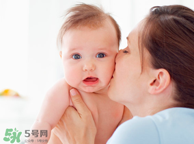 喜寶杏仁油怎么樣？喜寶杏仁按摩油怎么用？