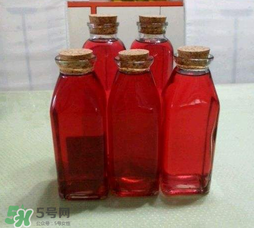 泡楊梅酒要放多少糖？泡楊梅酒放多少冰糖？