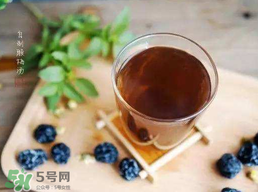 酸梅湯不能和什么一起吃？酸梅湯和什么食物相克？