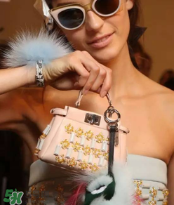 fendi peekaboo尺寸多大？芬迪peekaboo尺寸有哪幾種？