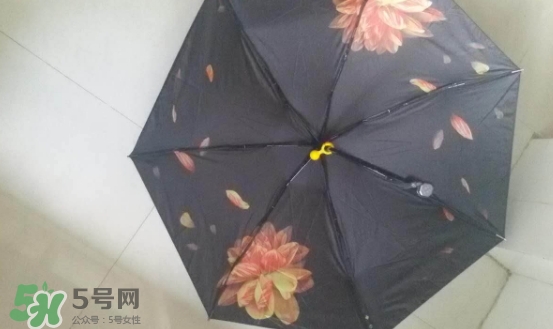蕉下小黑傘能遮雨嗎？蕉下太陽傘能淋雨嗎？