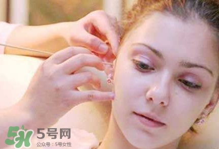 為什么掏耳朵會(huì)咳嗽？掏耳朵咳嗽是什么原因