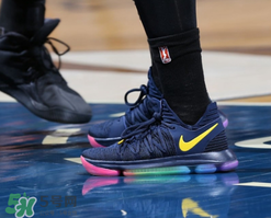 nike kd 10 be true彩虹配色實(shí)物怎么樣？杜蘭特10彩虹底照片曝光