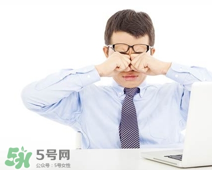 眼藥水可以兩個人用嗎？眼藥水可以共用嗎？