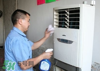 空調(diào)多久加一次氟？空調(diào)加氟多了會怎樣