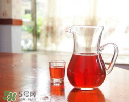 楊梅酒開(kāi)封后能存放多久？楊梅酒開(kāi)了能存放多久？